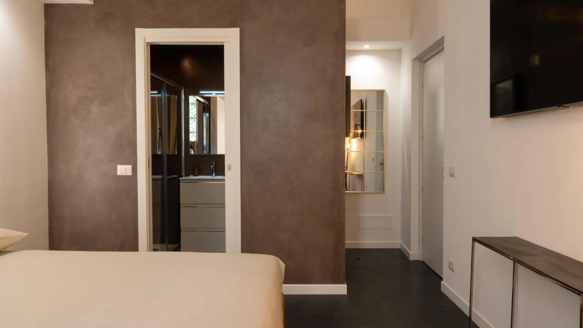 Guest house Embassy Suites Roma